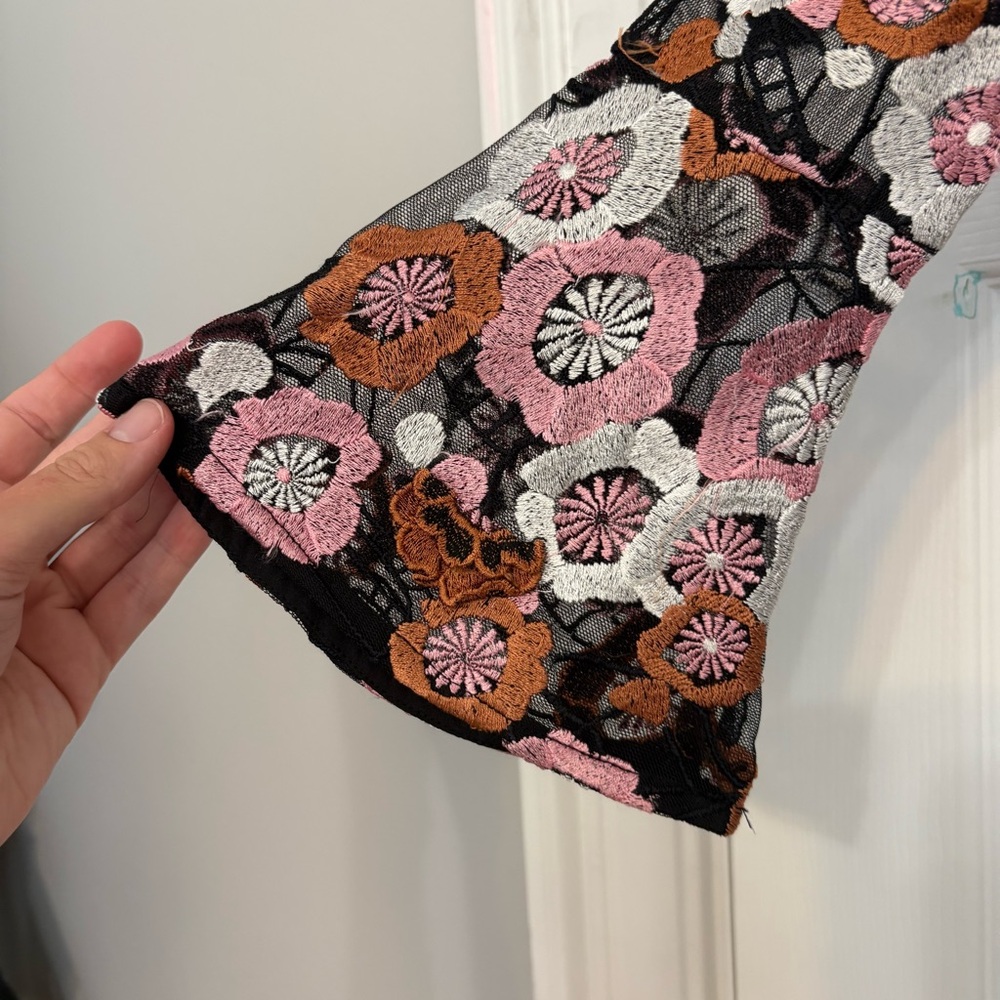 French Connection floral appliqué mini dress - Picture 8 of 13